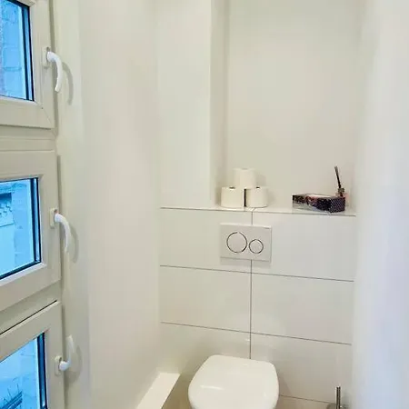 Zentrales Mit Grosser Terrasse Apartamento Brunswick