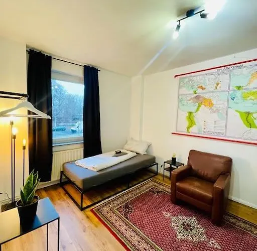 Zentrales Mit Grosser Terrasse